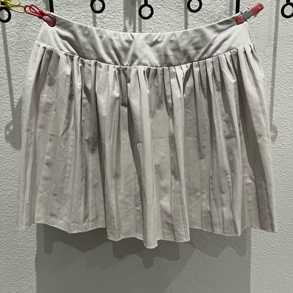 Pleated tennis skirt/schoolgirl skirt